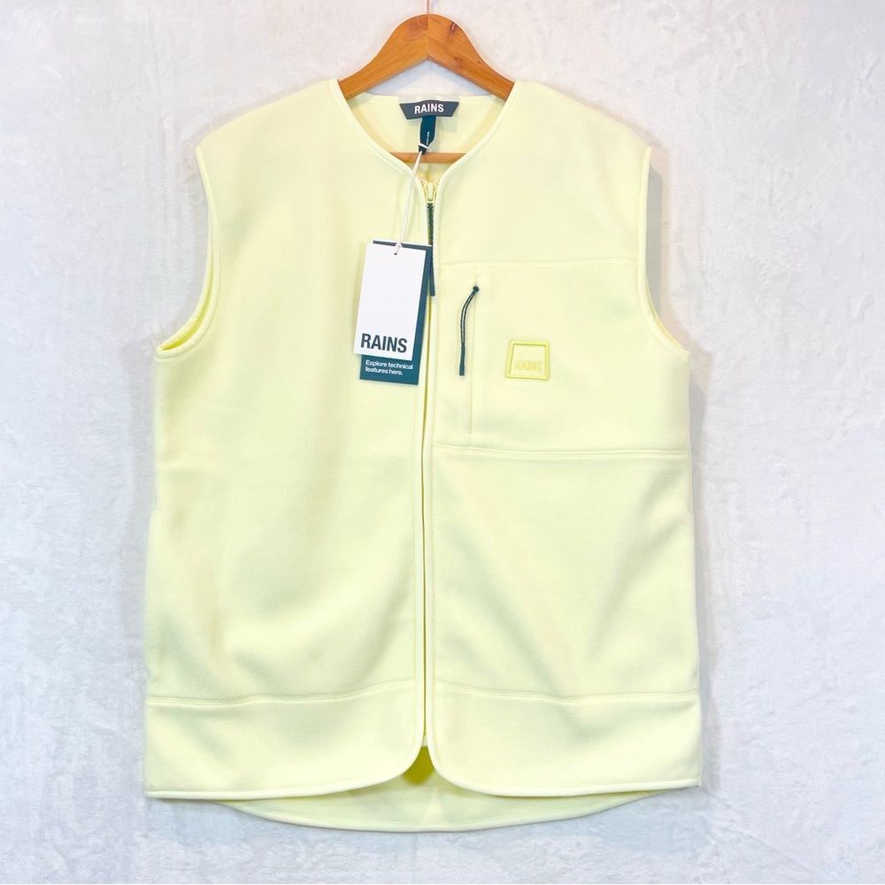 RAINS Vest Fleece Yellow Sleeveless Technical Water Repellant Gorpcore Sz M
